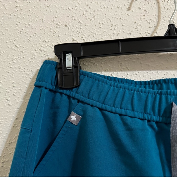 Figs Tansen Jogger Scrub Pants in Pacific Blue - Size S - Picture 5 of 12